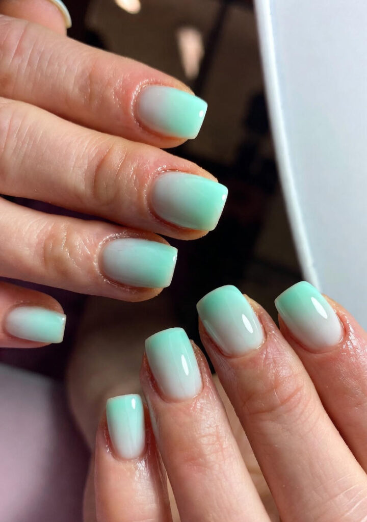 Mint Ombre Square Simplicity